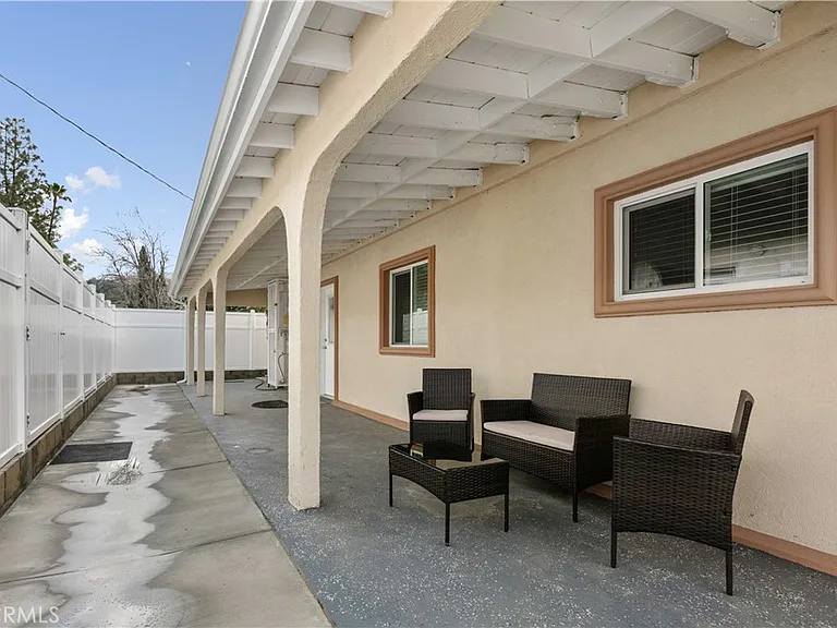 15059 Oro Grande St — Photo 21