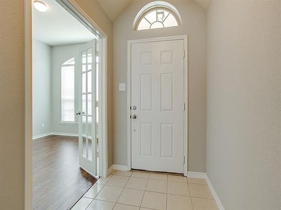 2nd image of 3925 Vista Greens Dr