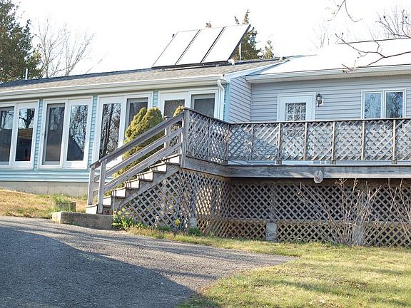 4th image of 48 Holmes Ave