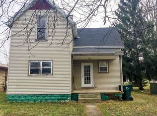 2806 S Hackley St, Muncie, IN 47302