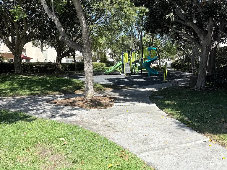 1047 Laguna Seca Loop — Photo 25