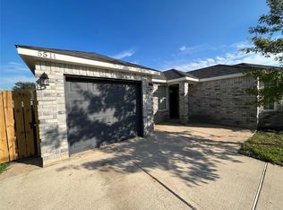 5511 Rio San Juan St, Rosharon, TX 77583