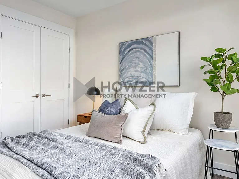 850 Falmouth Rd — Photo 23