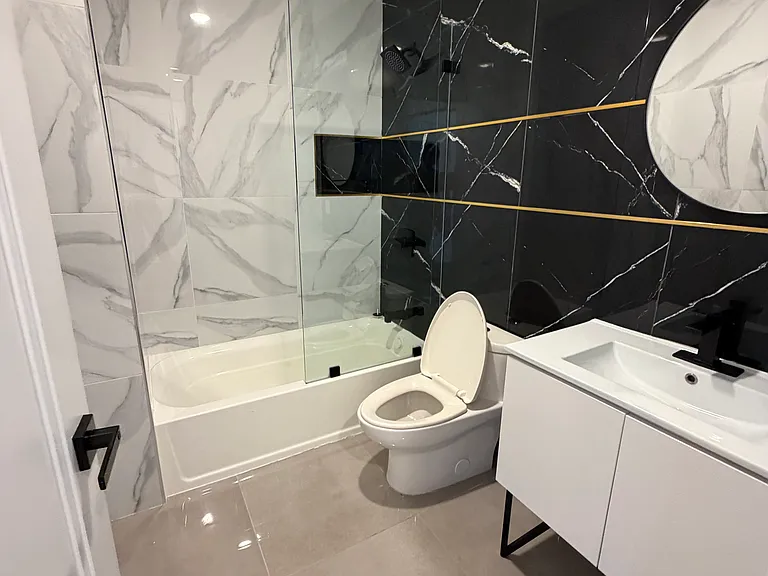 195 Bay St #2B — Photo 8