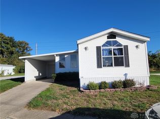 22 Sunset Dr, Springfield, OH 45504