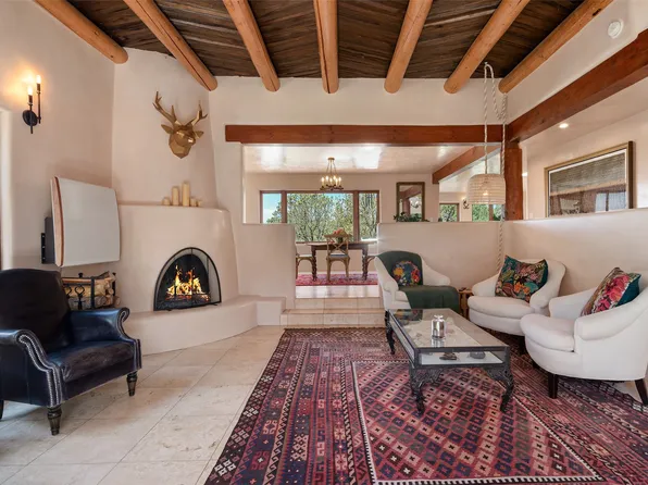 1026 Stagecoach Rd, Santa Fe, NM 87501