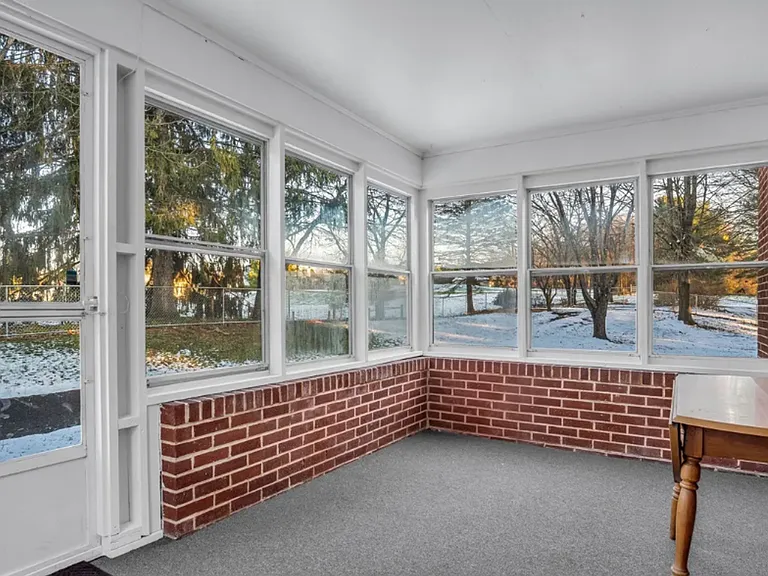 1158 Pine Rd — Photo 22
