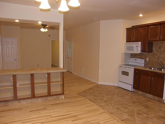 Dining Room 1_03242016