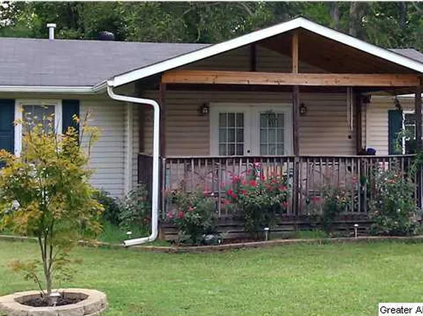 2024 25th Ave, Bessemer, AL 35023