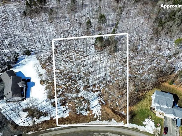 3 Keenan Dr Lot 9, Woodstock, NB E7M 0A8