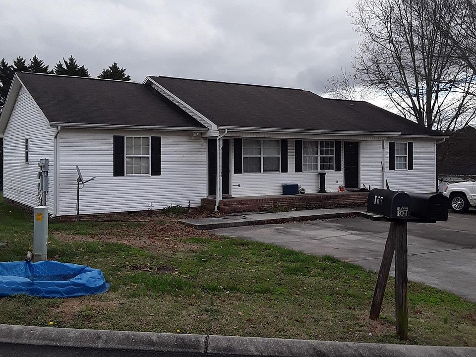 1st image of 167 Skylar Dr NE