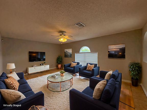 3rd image of 121 Carmel Bay Dr