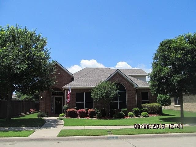 1st image of 2041 Glencoe Dr
