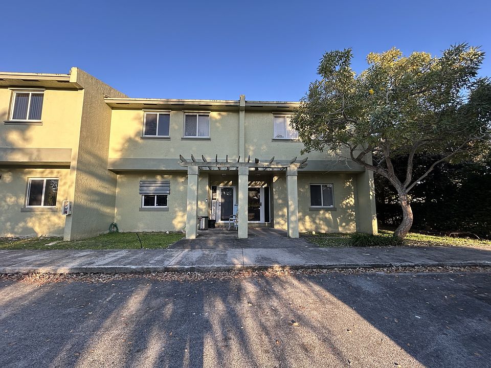 1st image of 20419 NW 15th Ave #1