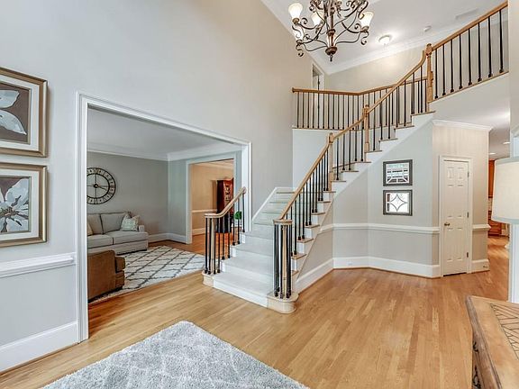5th image of 2070 Brooke Forest Ct