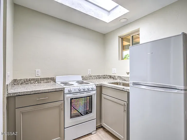 2891 W Saint Tropaz Ave — Photo 18