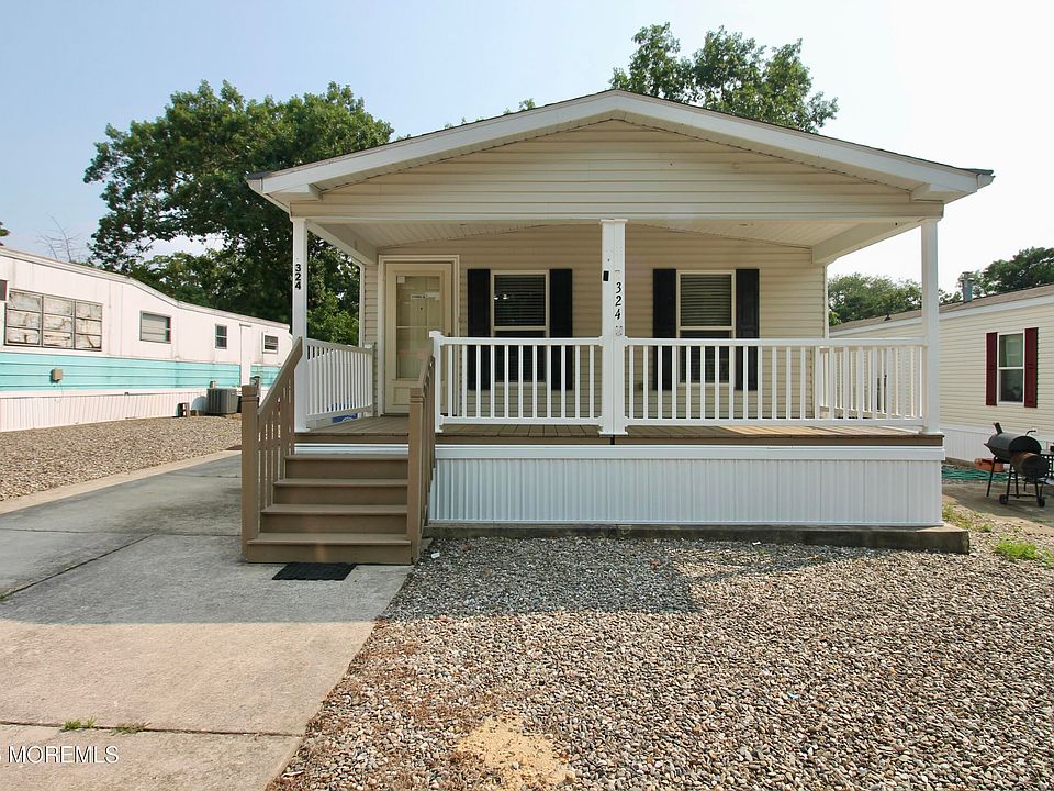 1st image of 324 Roberts Road