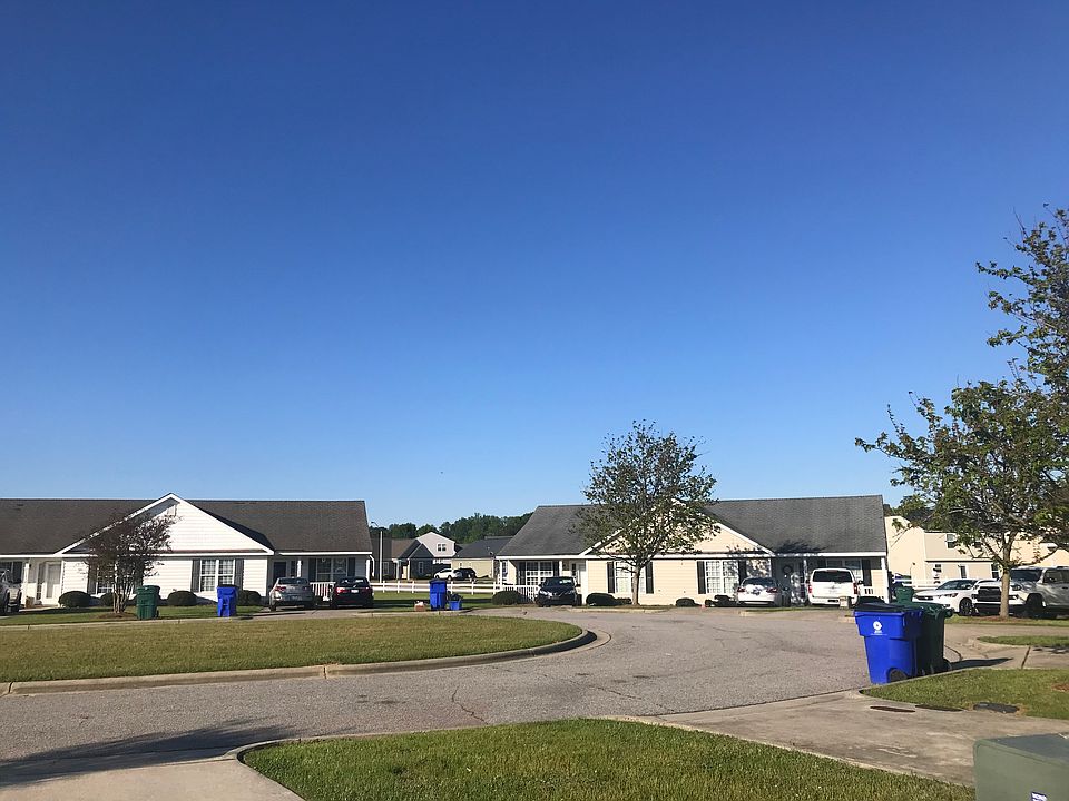 VIEW OF SURROUNDING DUPLEXES