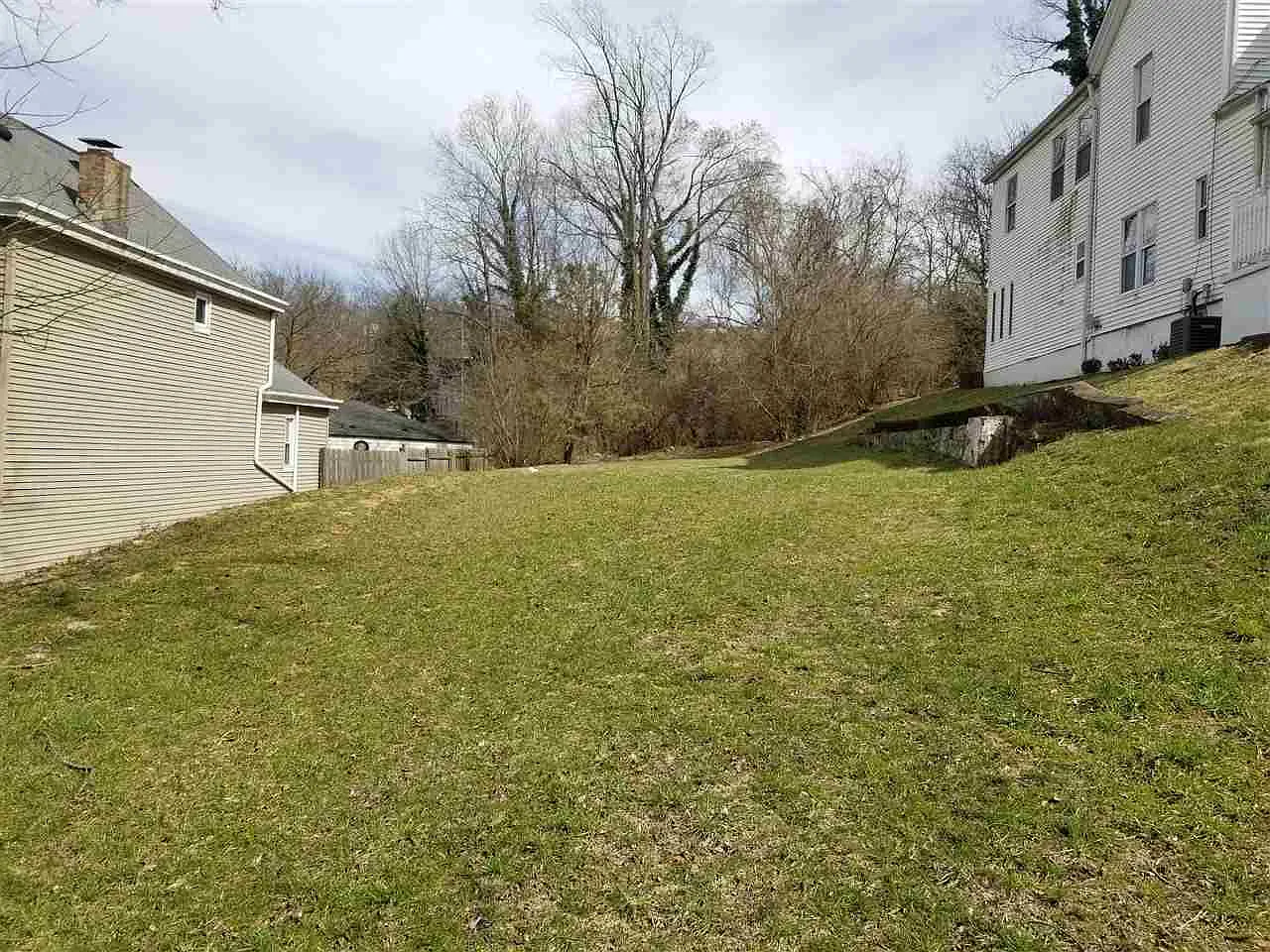 3 Baum St photo 1
