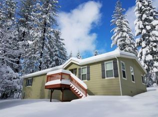 5484 Amaryllis Dr, Pollock Pines, CA 95726