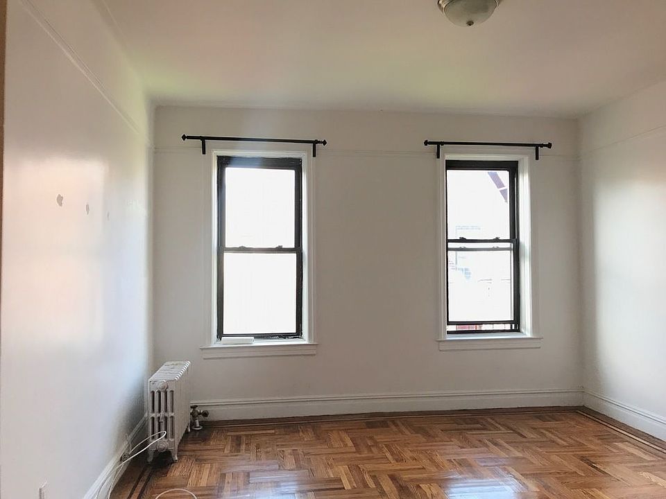2nd image of 4115 50th St APT 4A