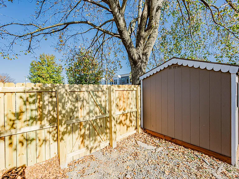 2822 Q St — Photo 51