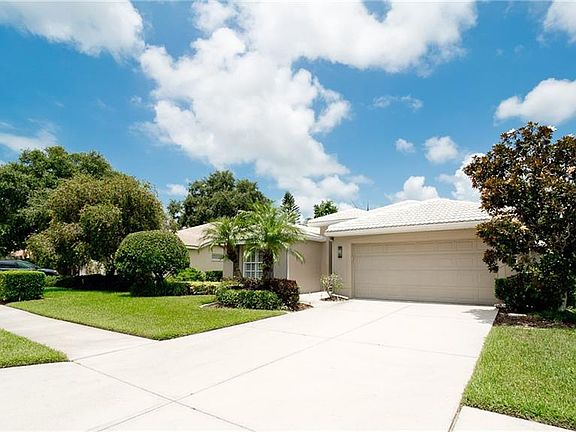 2nd image of 5111 Brooksbend Cir