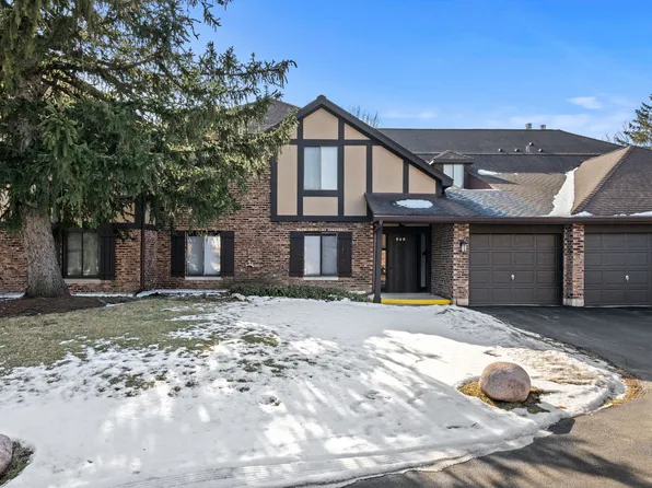 840 Sheldon Ct APT B, Wheaton, IL 60189