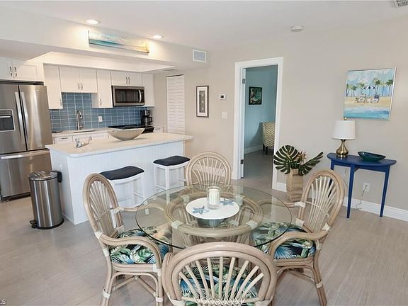 3rd image of 224 Palm Dr #46-4