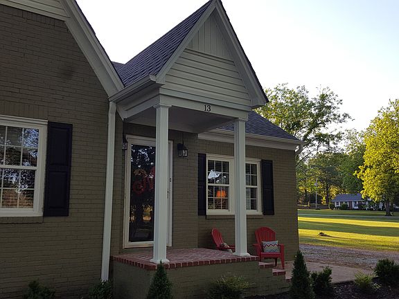 Front Portico & Sitting Area