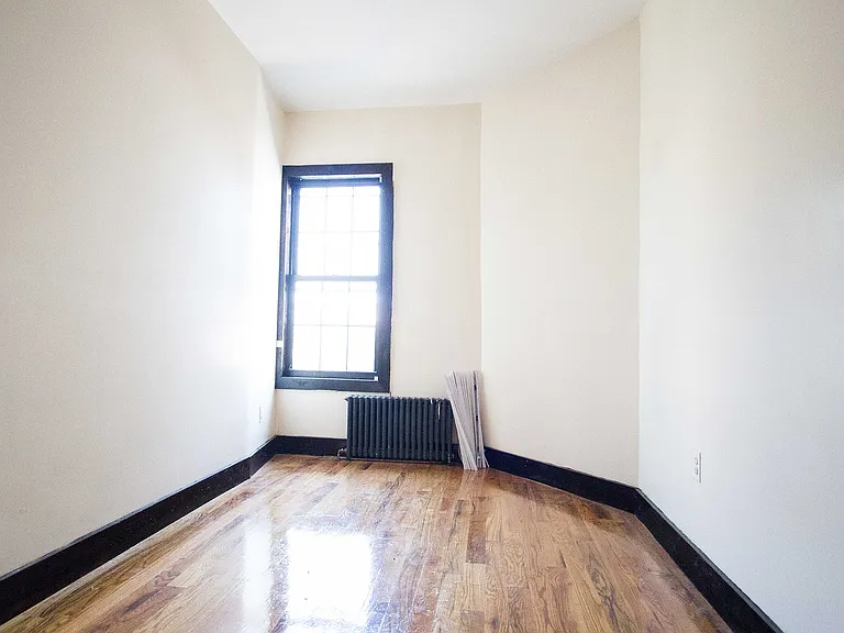 242 Central Ave #2L — Photo 15