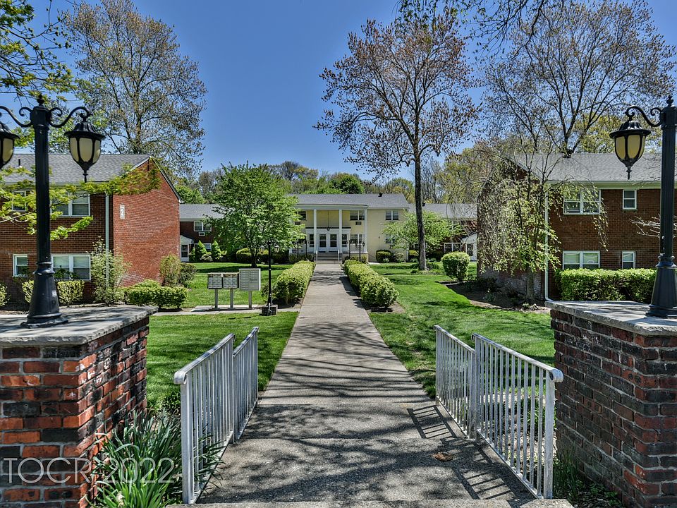 1st image of 49 Regency Park #49