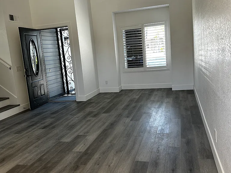 11912 Liverpool Ln — Photo 25