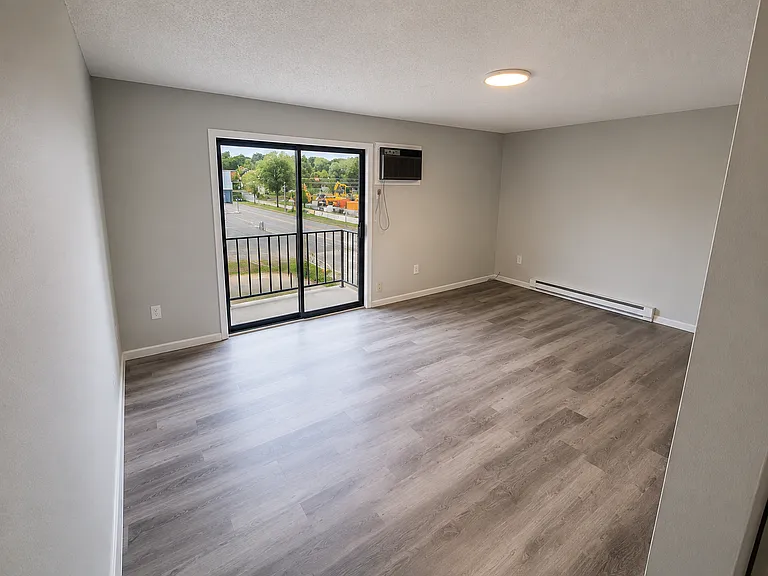 9 Store Ave #22 — Photo 3