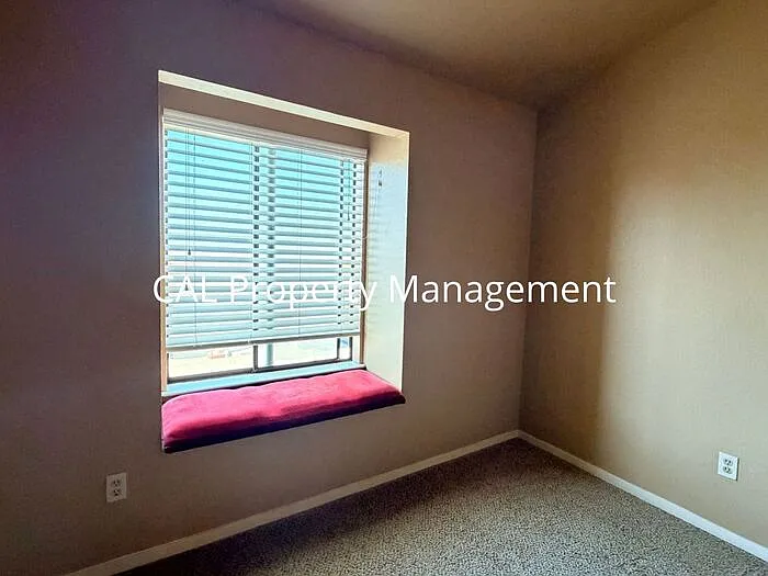 2440 N Main St #F — Photo 21