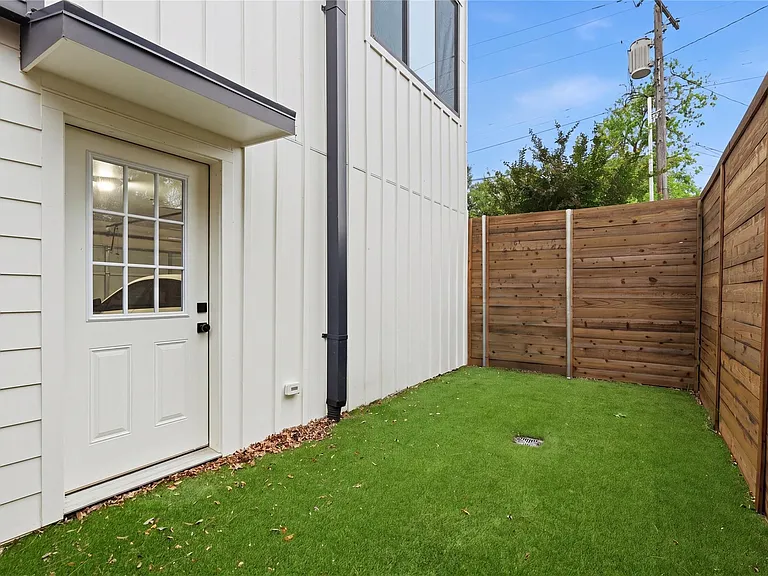 2214 Annex Ave #101 — Photo 20