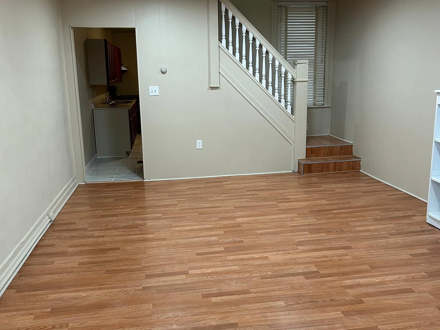 3 bed, 1.5 bath, 1600 sqft, $1,750 — Photo 3