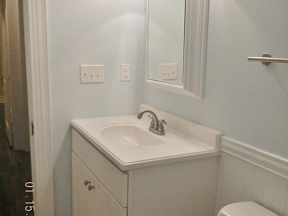 4th image of 114 N Summit St