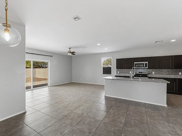17878 N Pietra Rd — Photo 8