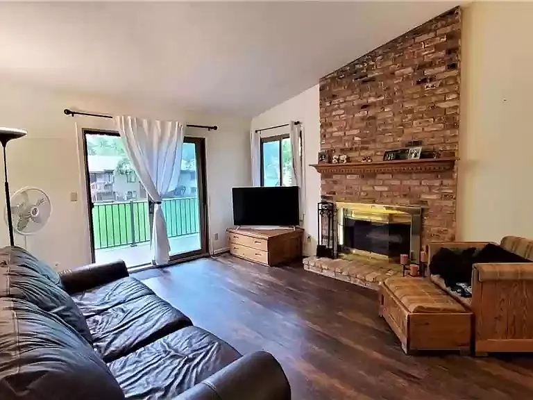 1386 Arden View Dr — Photo 23