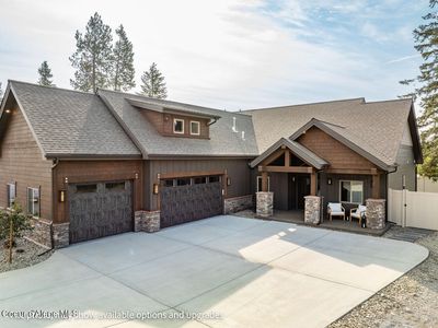 1118 E Sleeping Deer Ave, Hayden Lake, ID, 83835