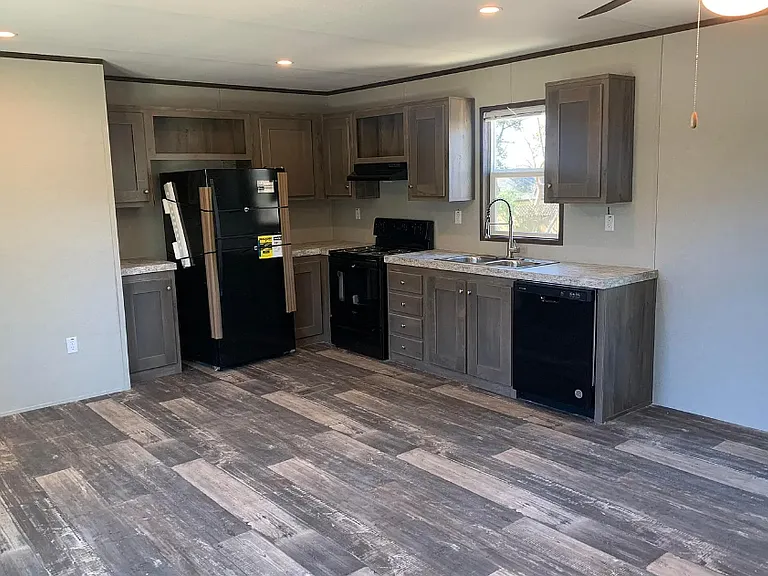 5510 Lakeaire Blvd — Photo 6