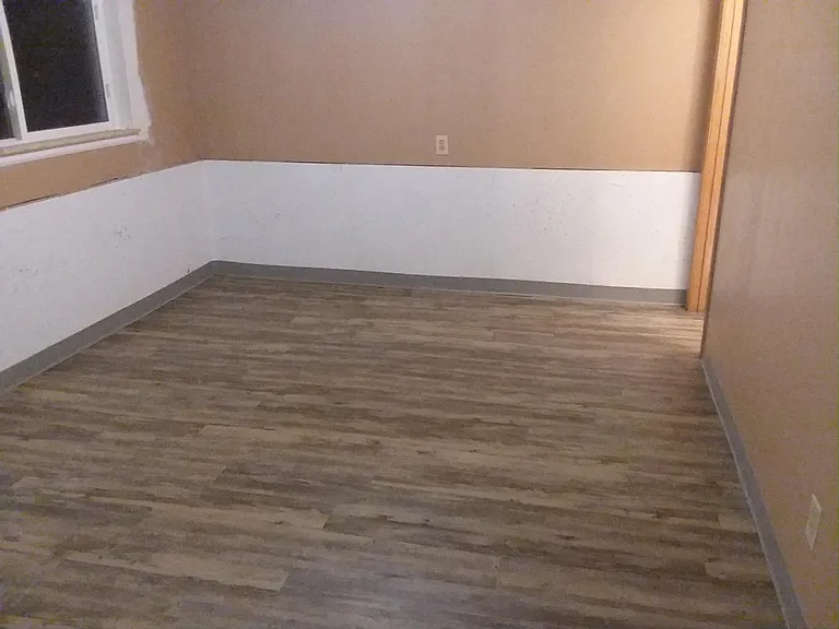 2311 Apple Ave — Photo 5