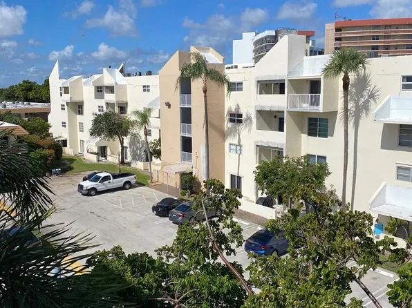 2850 NE 14th Street Causeway #401 B, Pompano Beach, FL 33062