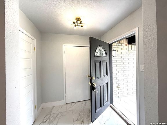 3rd image of 1365 PATRICIO CIR
