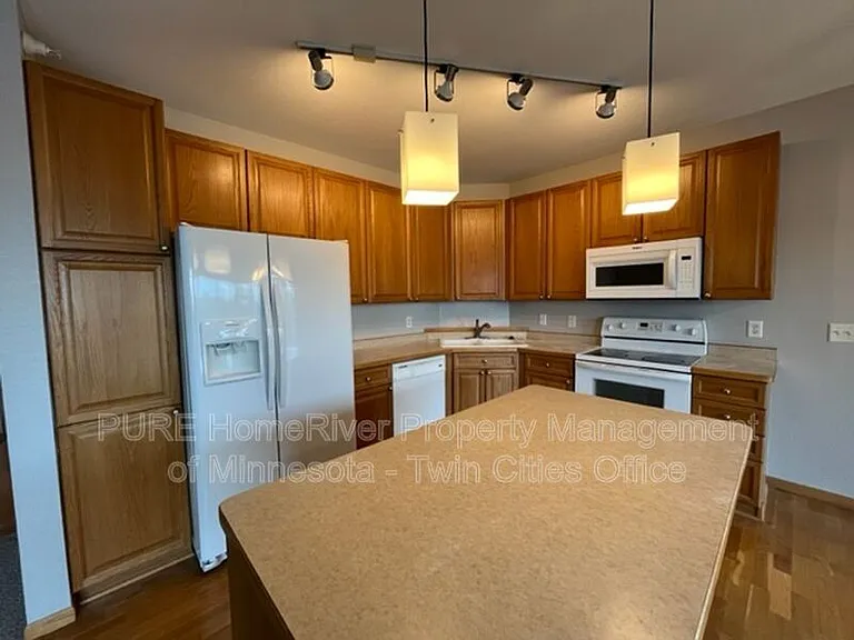 1800 Graham Ave #224 — Photo 5