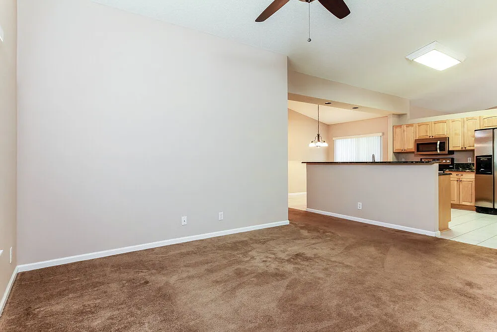 3 bed, 2.0 bath, 2265 sqft, $3,635 — Photo 4