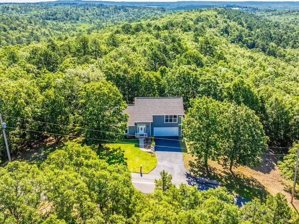 30 High Point Dr, Mayflower, AR 72106