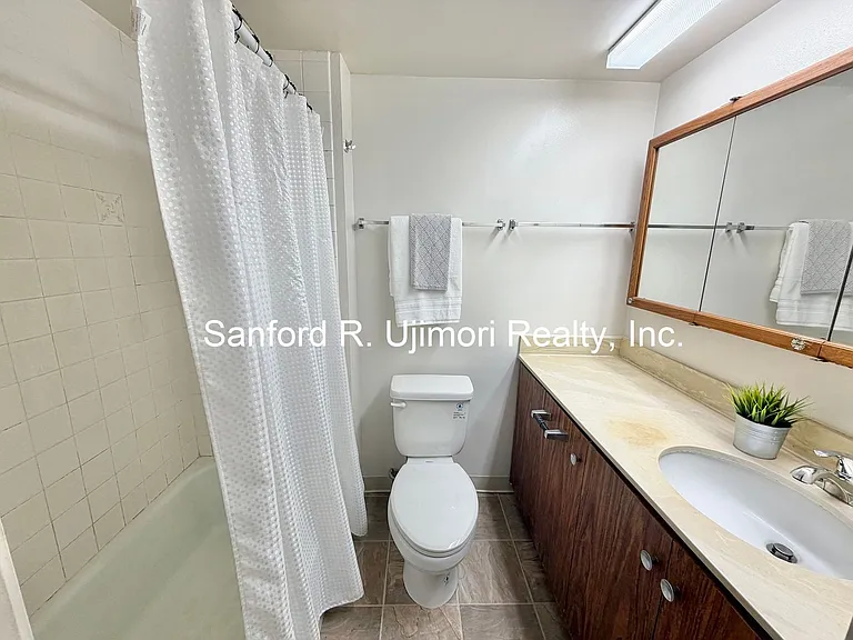 1560 Kanunu St #1115 — Photo 7