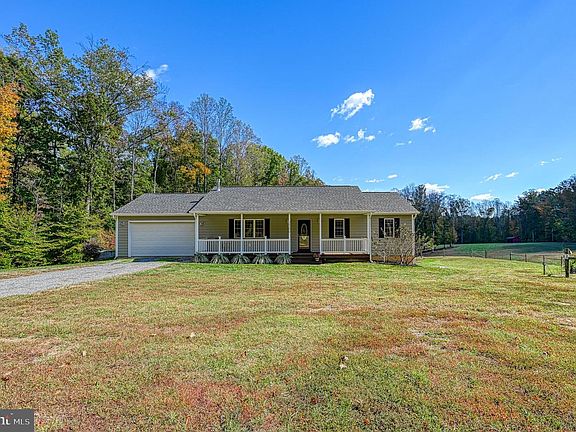2nd image of 2300 Belle Meade Rd
